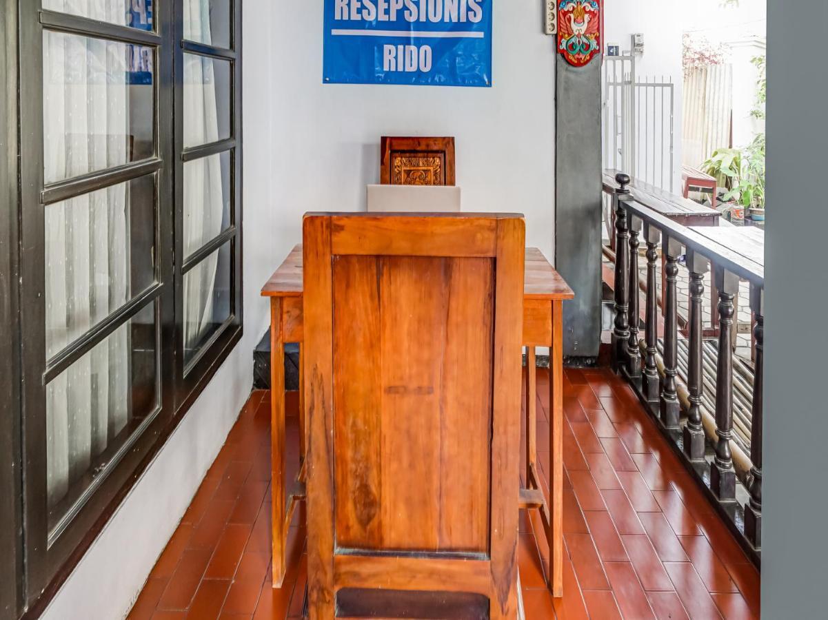 Spot On 90797 Sukun Syariah Homestay マラン エクステリア 写真